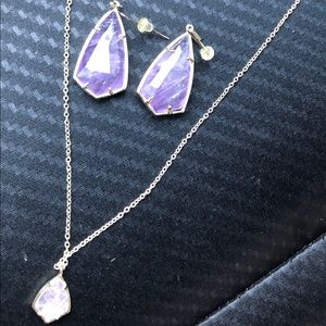 Kendra Scott earrings and necklace